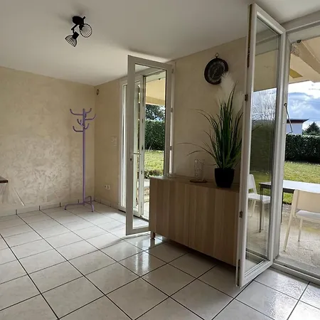 Apartment Location Rdc Maison, Jardin Et Terrasse A Aix-les-bains, Proche Thermes Et ! - Fr-1-555-9 *